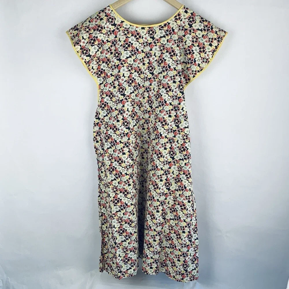 Vintage 1970s Smock Apron Pinafore Flower Power Groovy Boho Cottagecore Floral